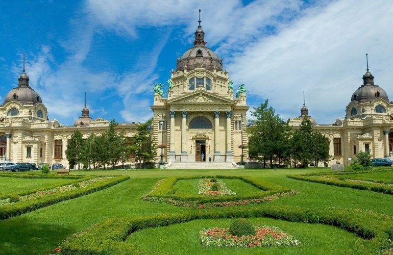 6 Daftar Tempat Wisata Terbaik di Kota Budapest Hungaria